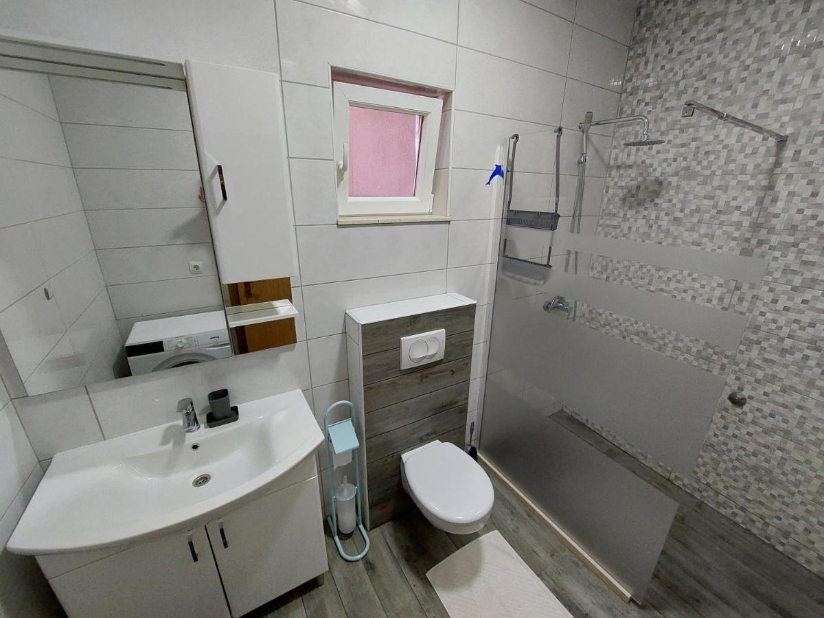 Apartment Laganini Sarica Struga Bagian luar foto